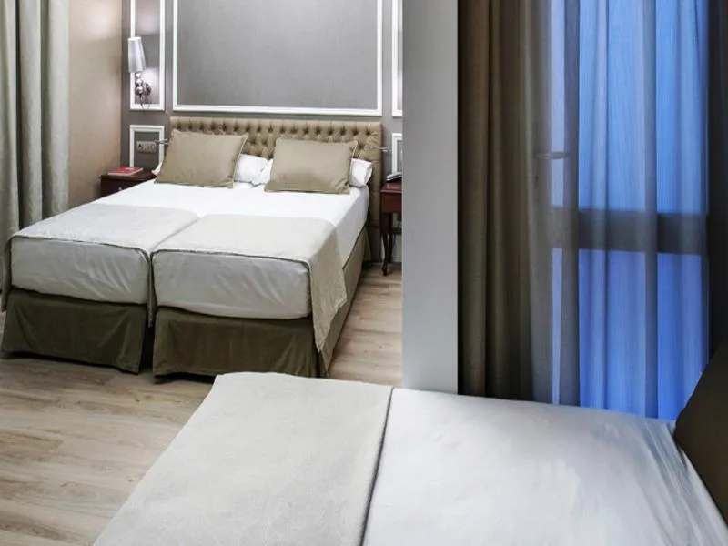 Room, Catalonia Passeig de Gracia, Barcelona