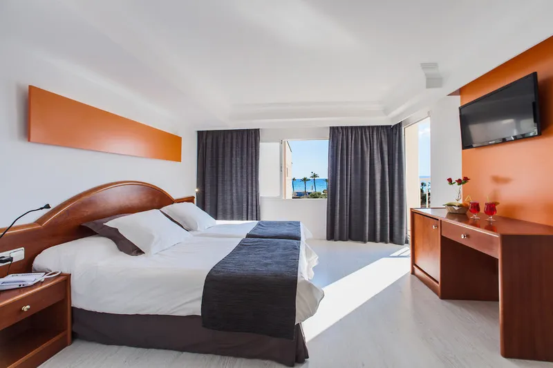 Room, Sant Jordi, Majorca