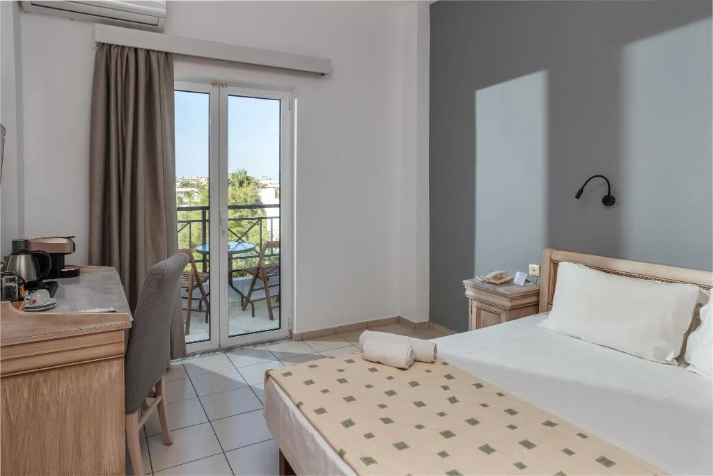 DOUBLE GARDEN VIEW Room, Naiades hotel, Crete