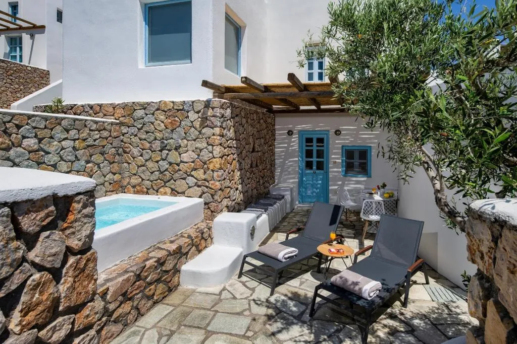 DOUBLE WITH JACUZZI Room, Anema Boutique Hotel &Villas Santorini, Santorini