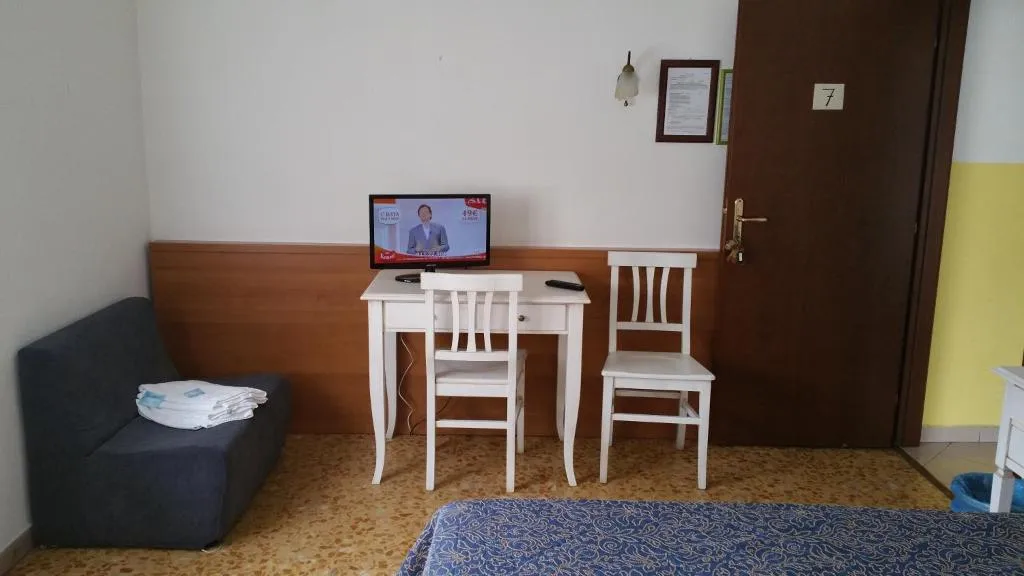 DOUBLE SUPERIOR Room, Albergo Sonia, Florence