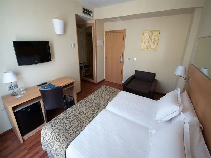 FAMILY ROOM STANDARD Room, Desitges, Barcelona