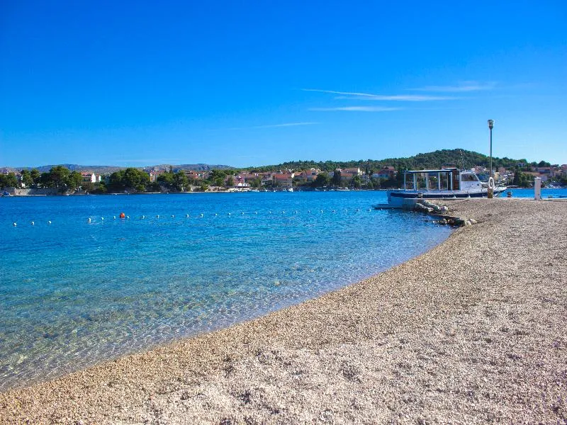Beach, Spongiola, Split