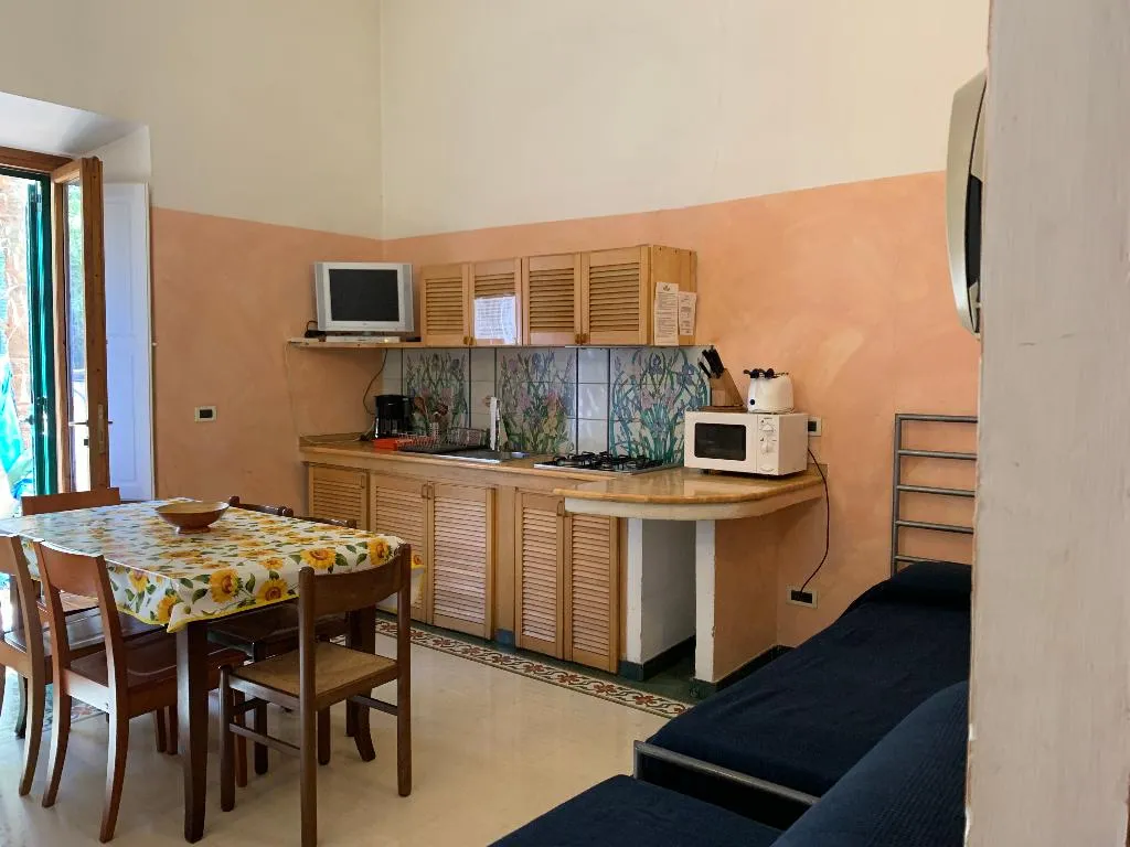 APARTMENT ONE BED Room, Gemini City Centre Studios, Florence
