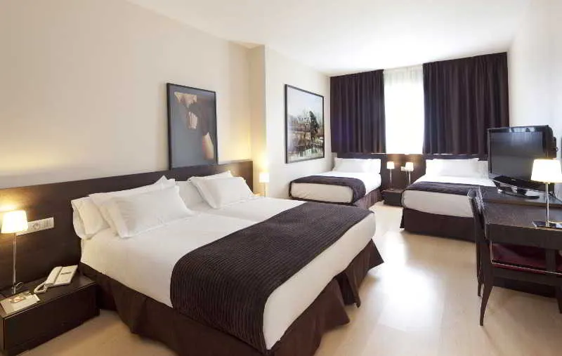 Room, HM Jaime III, Majorca