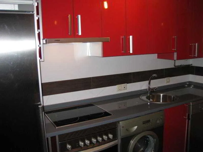 Room, Soterraña, Madrid