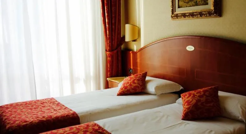 Room, Montebianco - Mokinba Hotels, Milan