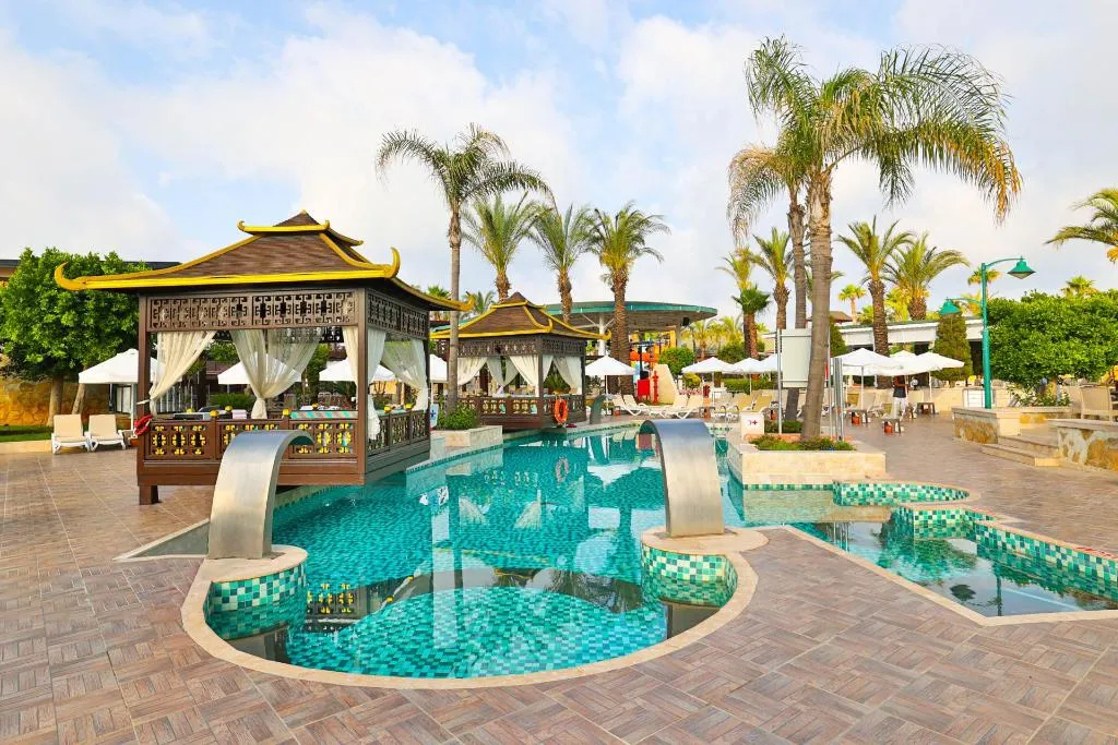 Pool, Crystal Family Comfort Collection, Antalya