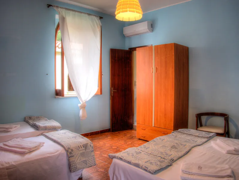 QUADRUPLE SEA VIEW Room, Hotel Capo Baia Verde, Catania