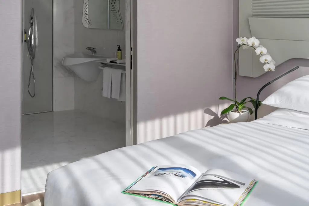 Room, Me Dubai Residences By Melia, Dubai