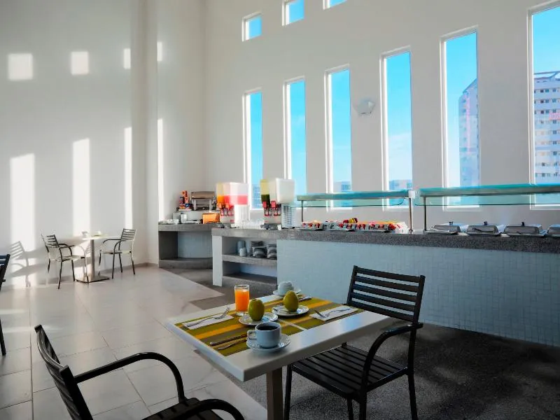 Restaurant, Krystal Urban Cancún & Beach Club, Cancun Area