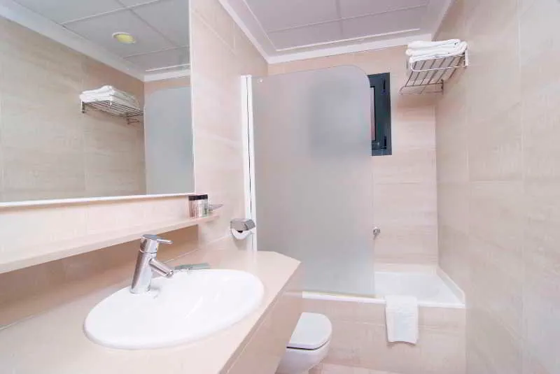 Room, PortBlue Club Pollentia Resort & Spa, Majorca