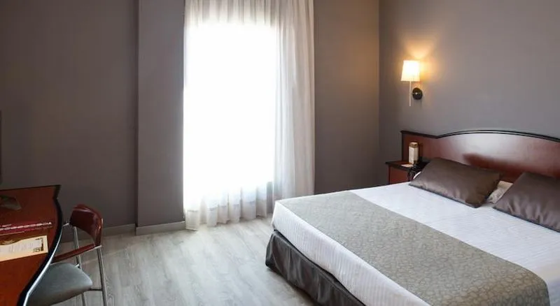 Room, Catalonia Gran Hotel Verdi, Barcelona
