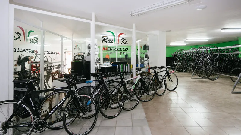 Sports and Entertainment, THB Maria Isabel, Majorca