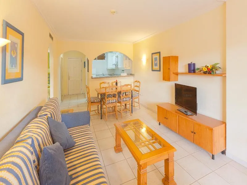 APARTMENT GARDEN VIEW TWO BEDROOMS Room, El MarquÃ©s Palace by Intercorp Hotel Group, Tenerife