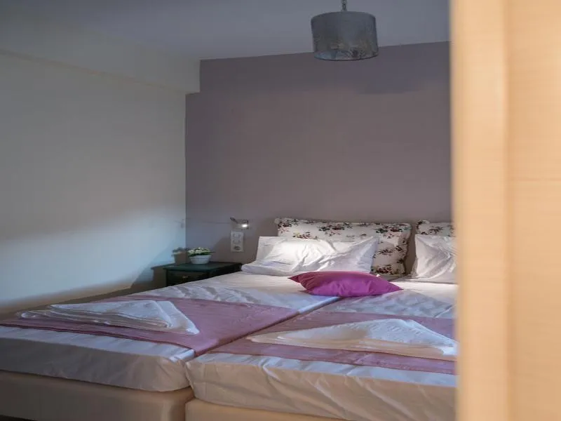 Room, Villa Albanis, Skiathos