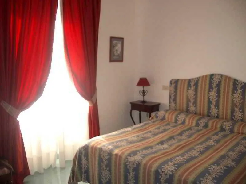 DOUBLE SINGLE USE STANDARD Room, Casa Caprile, Naples