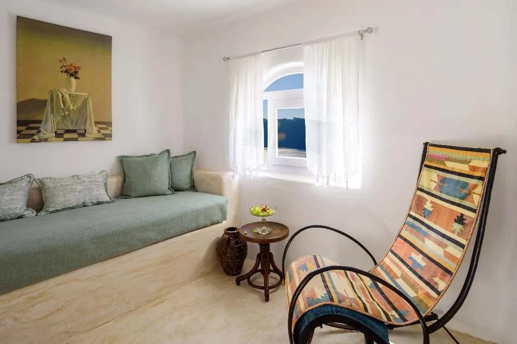 SUITE HONEYMOON Room, Fanari Villas, Santorini
