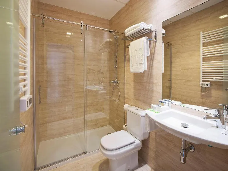 DOUBLE STANDARD Room, Uve Alcobendas, Madrid