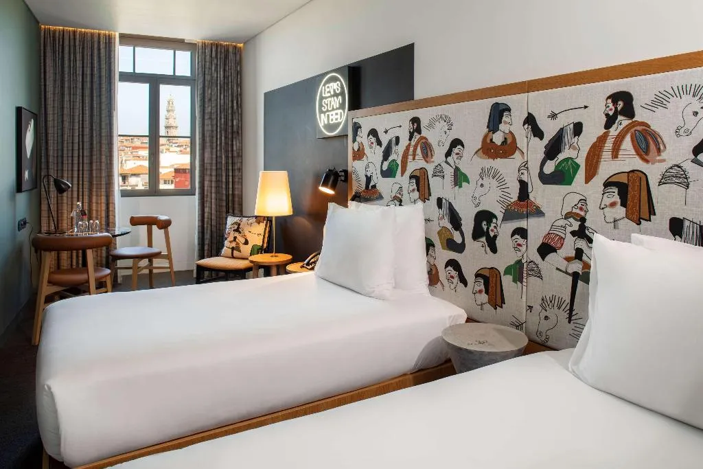 Room, Se Catedral Hotel Porto, Tapestry Collection by Hi, Porto