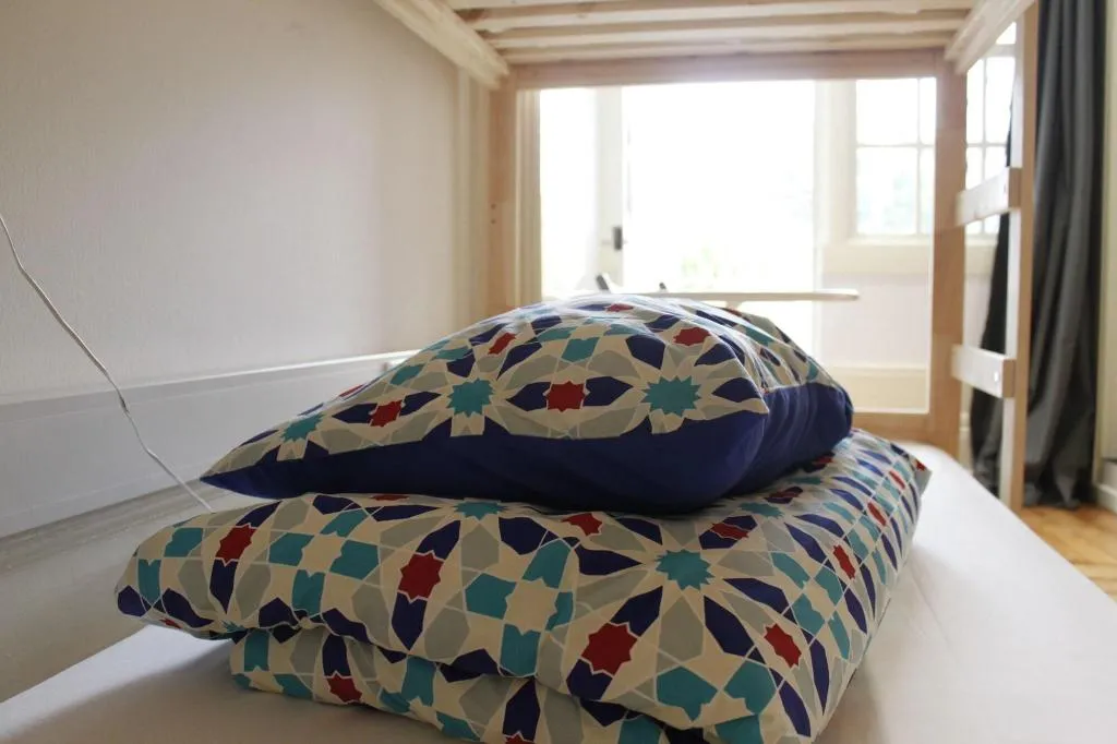 Room, O2 Hostel, Porto