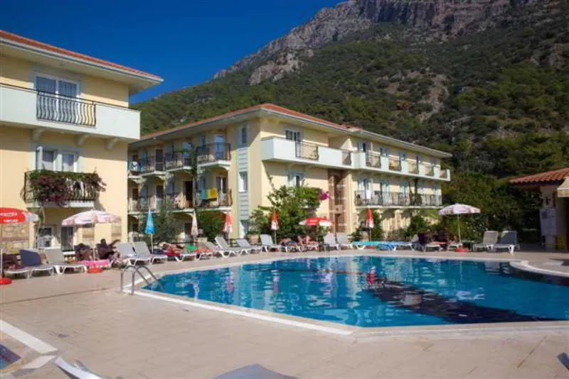 Pool, Mavruka, Dalaman