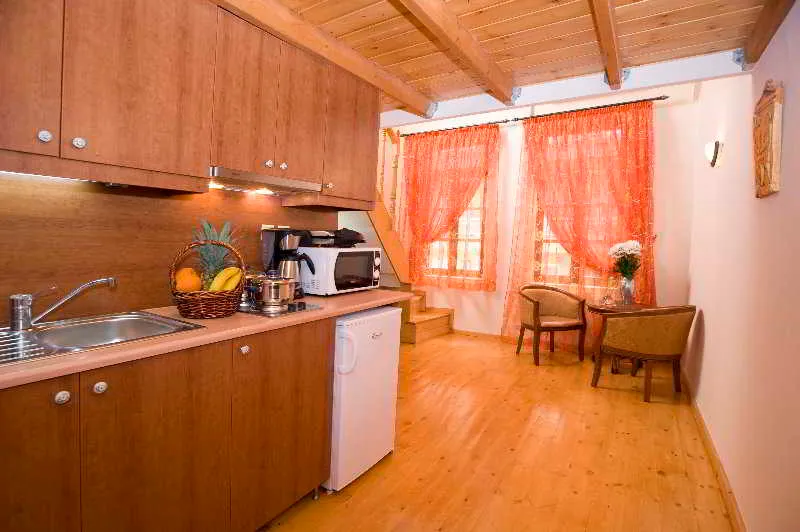 Room, Irene Maisonettes, Crete