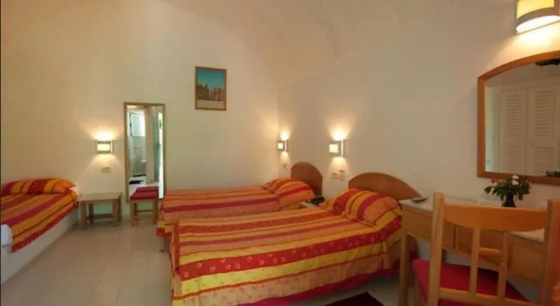 TRIPLE STANDARD Room, Samira Club, Tunisia