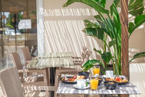 Atma Beach Rooms Suites, Rhodes