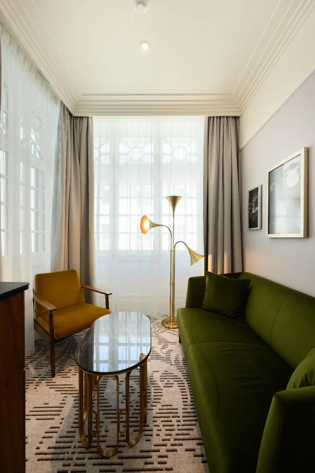 DOUBLE DELUXE Room, Hotel Saski Krakow, Curio collection by Hilton, Krakow