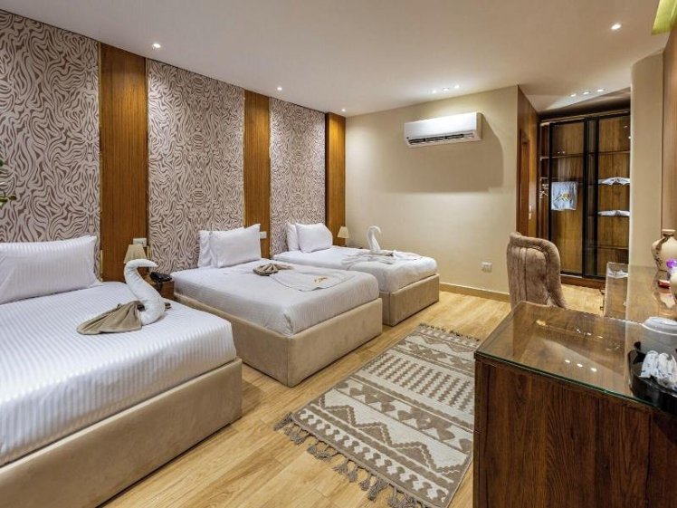 Room, Pyramids Sunrise Inn, Cairo