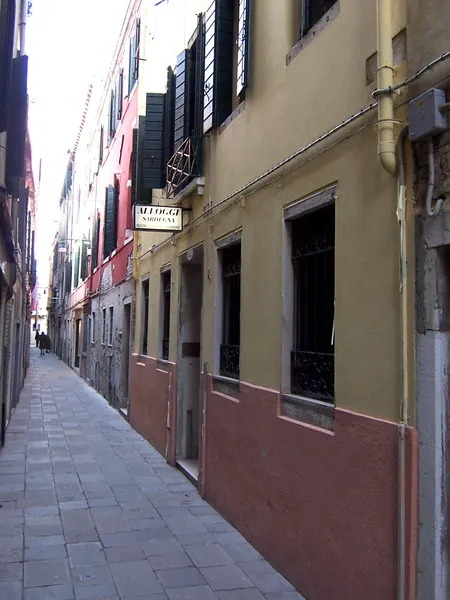 Room, Alloggi Sardegna, Venice