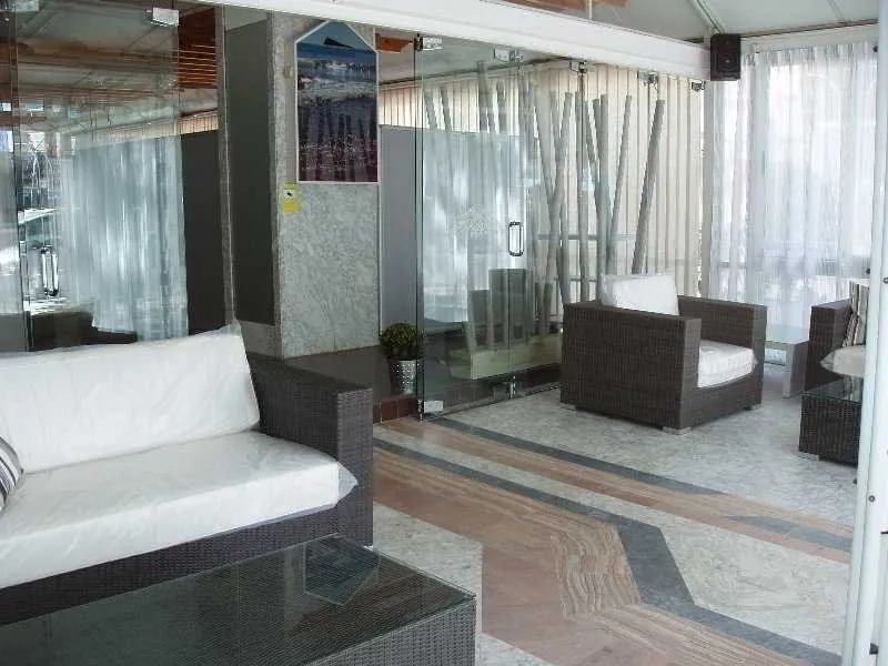 Lobby, Viña del Mar, Costa Blanca