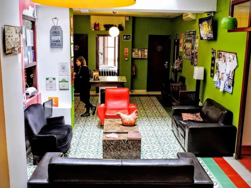 Lobby, Home Youth Hostel, Valencia