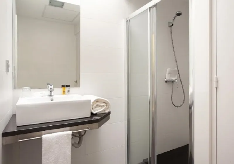 SINGLE STANDARD Room, Dalia Ramblas hotel, Barcelona
