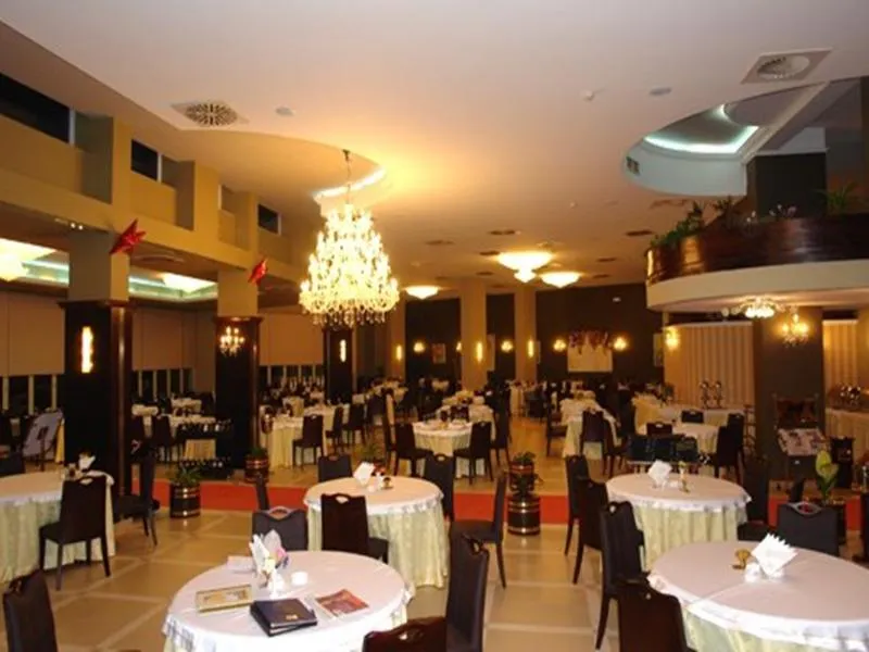 Restaurant, Bleart, Durres