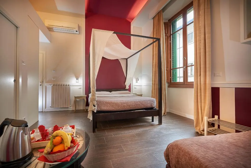 TRIPLE SUPERIOR Room, B&B Le Stanze Del Duomo, Florence