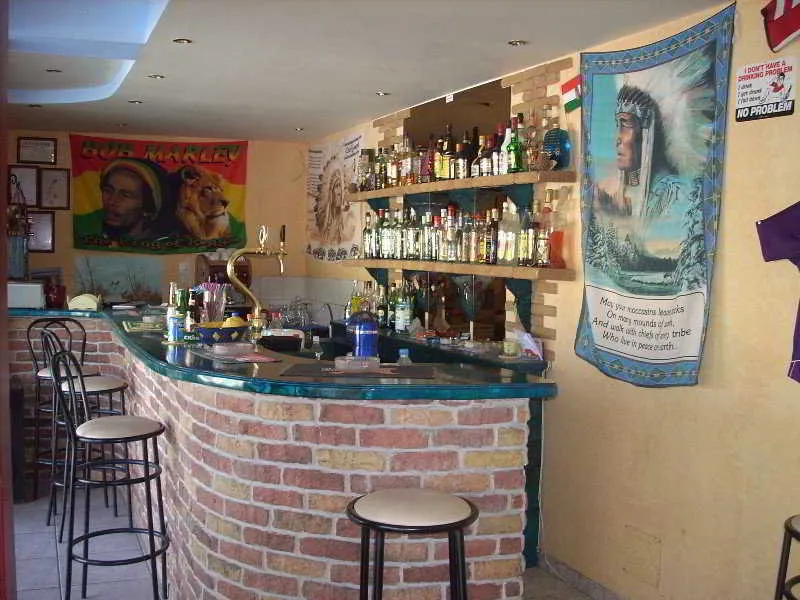 Bar, Makis Apartments, Corfu