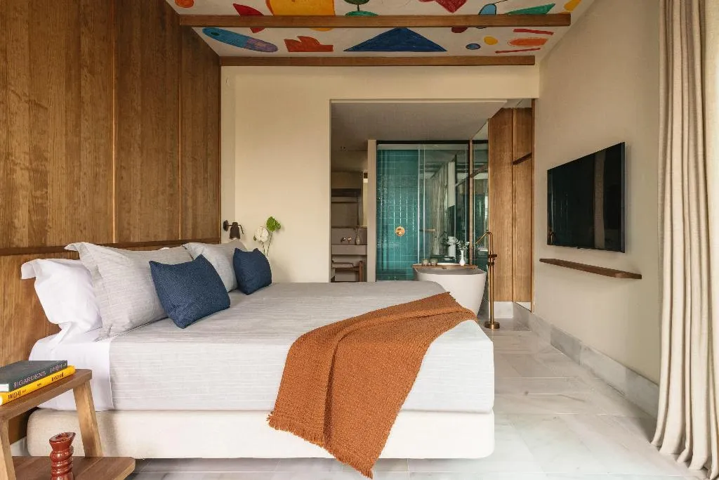 SUITE TWO BEDROOMS WITH VIEWS Room, ME Málaga, Costa Del Sol