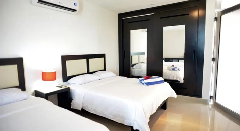 General view, Sunrise 42 Suites Hotel, Playa Del Carmen