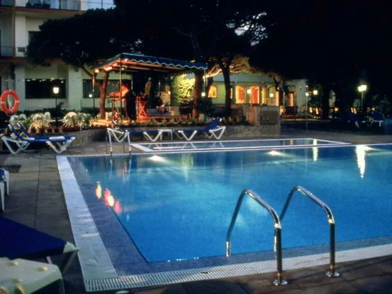 Pool, Columbus, Costa Brava