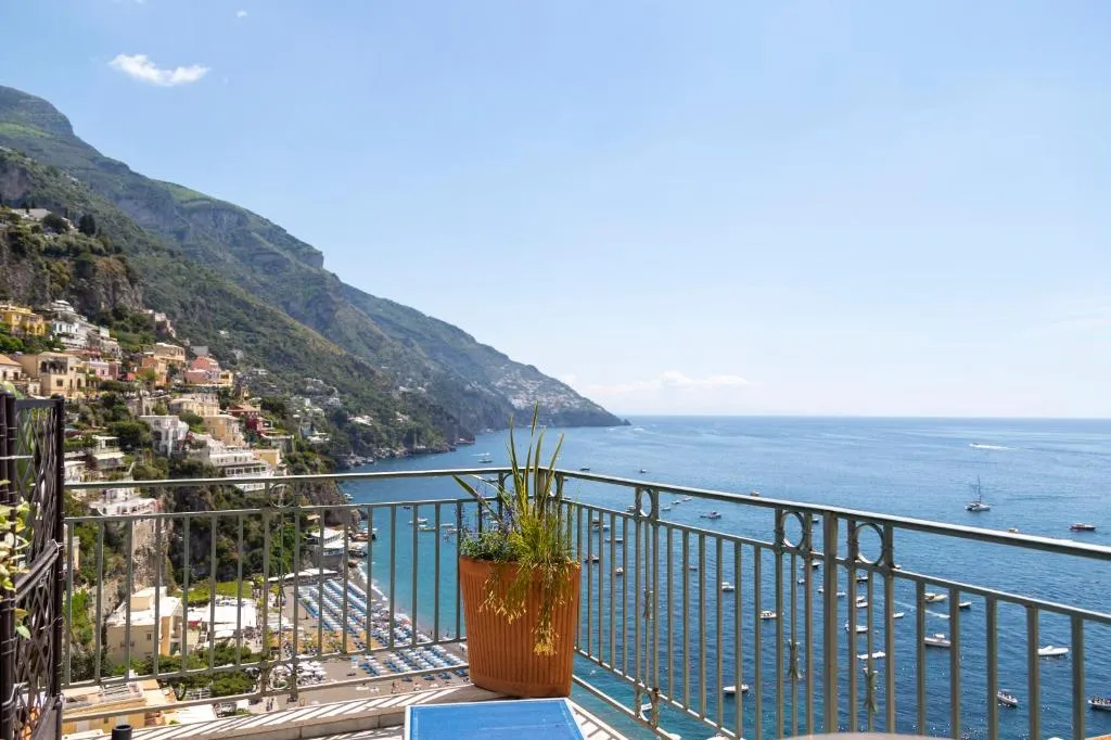 DOUBLE WITH TERRACE Room, Hotiday Positano Sea View, Naples