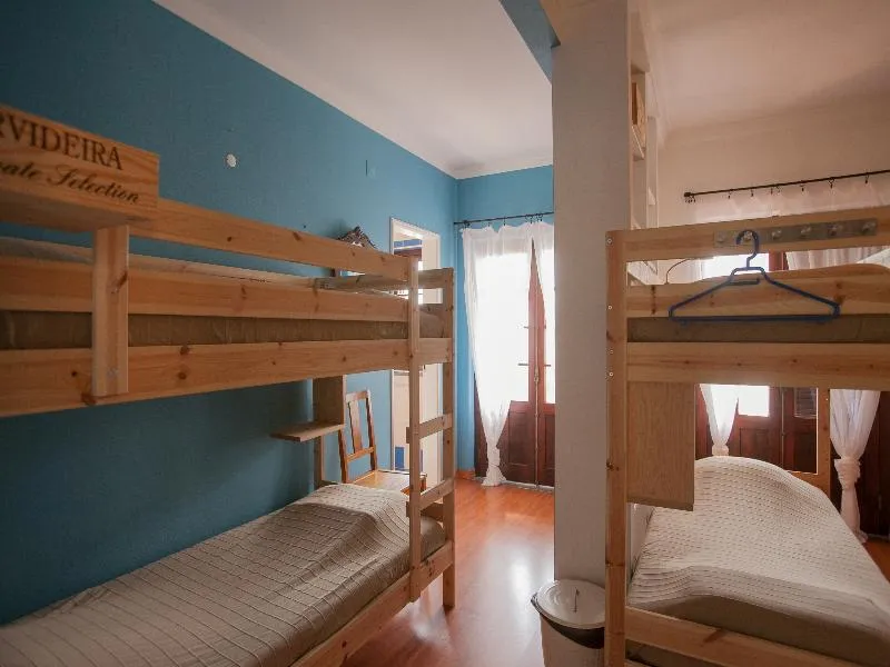 Bed in dormitory CAPACITY 6 Room, Ericeira Chill Hill 2 – Peach Garden, Lisbon