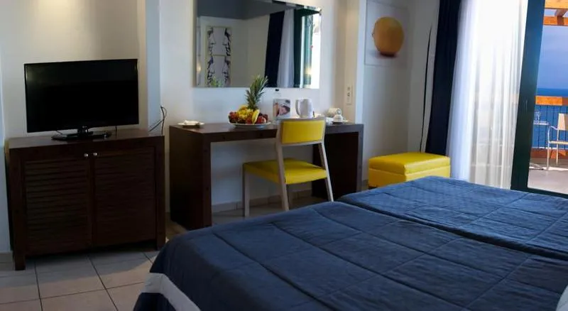 Double or Twin STANDARD Room, Apostolata Island Resort, Kefallinia