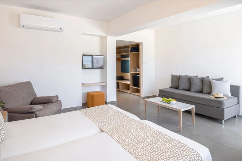 FAMILY ROOM SUPERIOR LAND VIEW Room, Sofianna Resort & Spa, Cyprus