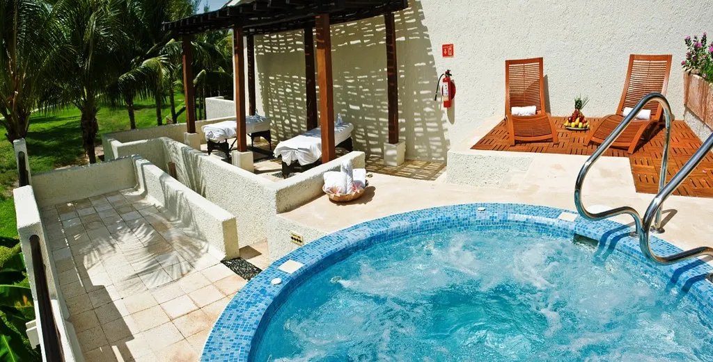 Sports and Entertainment, Laguna Suite, Cancun Area