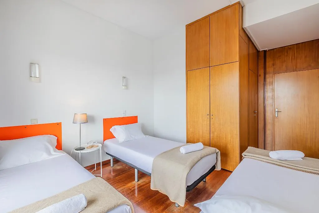 TRIPLE STANDARD Room, HI Porto - Youth Hostel, Porto
