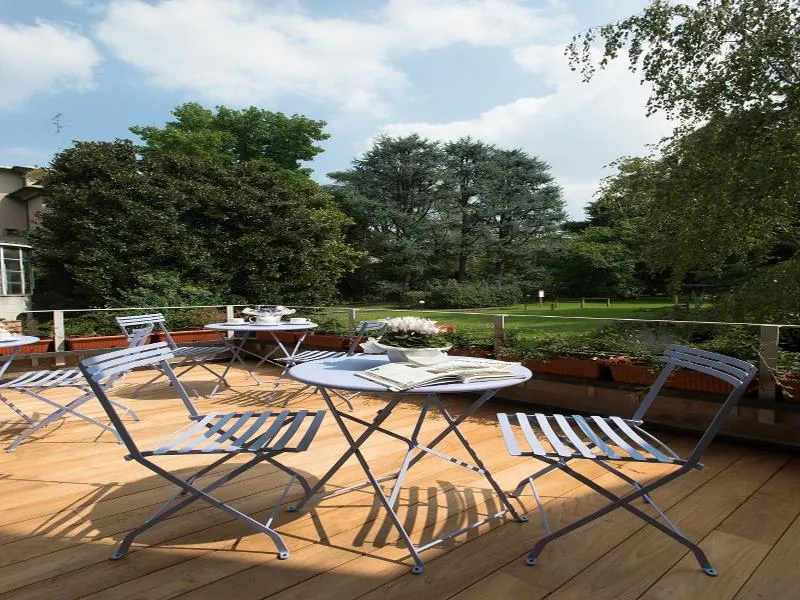 Terrace, Hotel Tiziano - Gruppo MiniHotel, Milan