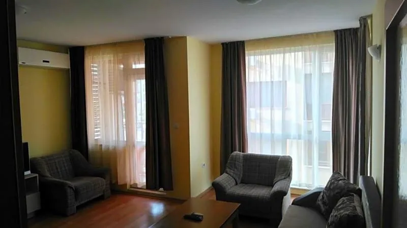 Lobby, Darius Apartments, Bourgas