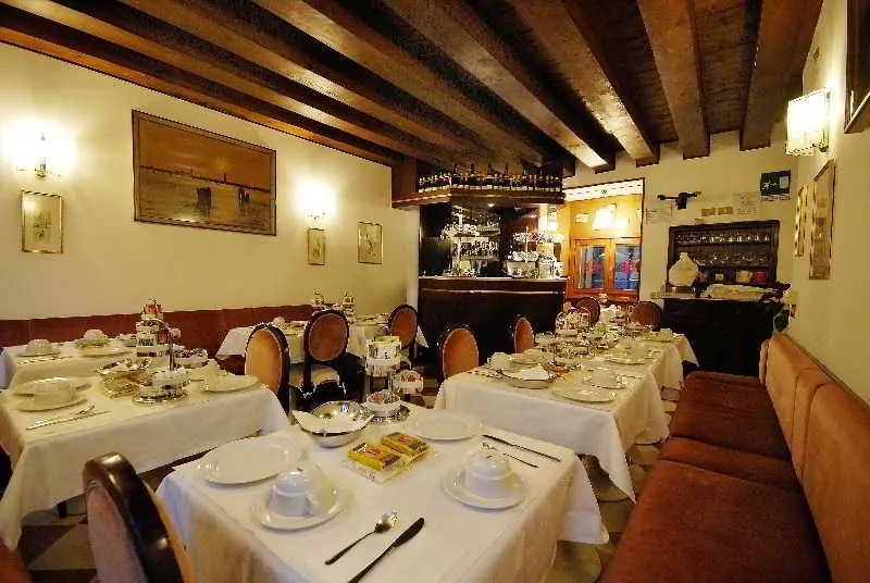 Restaurant, Orion, Venice